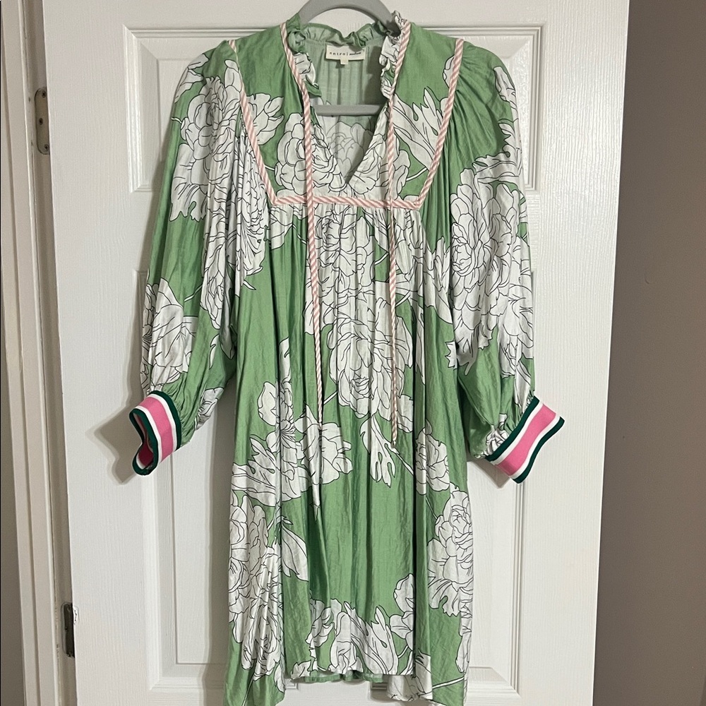 entro Light Green Floral Tunic with Pink Accents